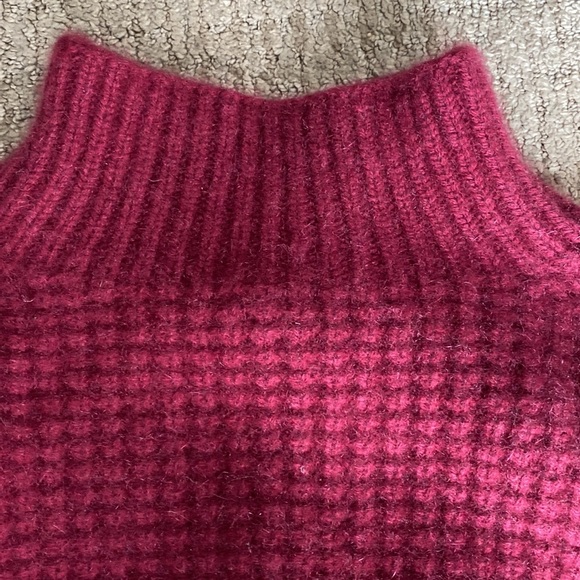 Aritzia Judith Cashmere Sweater Burgundy - Picture 6 of 7